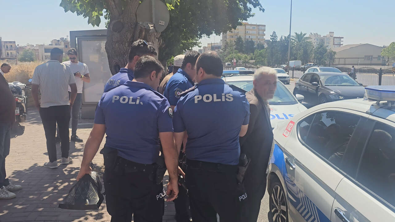 1 çocuk annesi kadın durakta eşi tarafından vuruldu 5